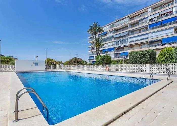 4 Personas Urbanizacion Habaneras * Torrevieja